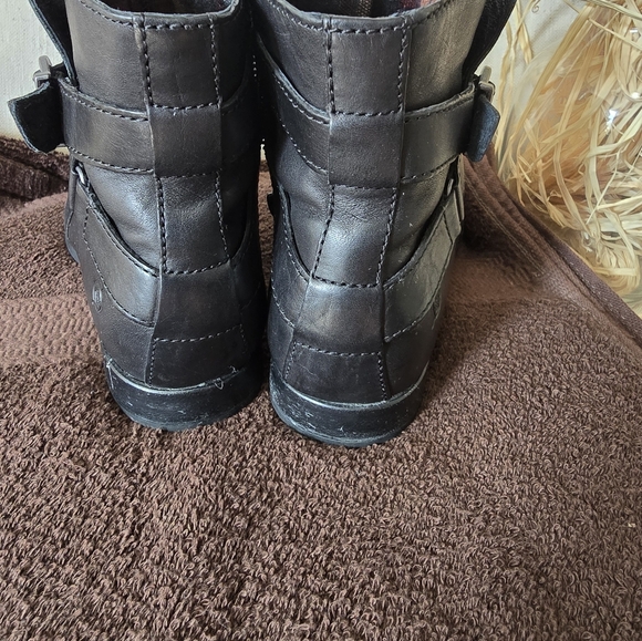 Women's Born Easton Black Full Grain Ankle Boot Leather - Picture 6 of 11